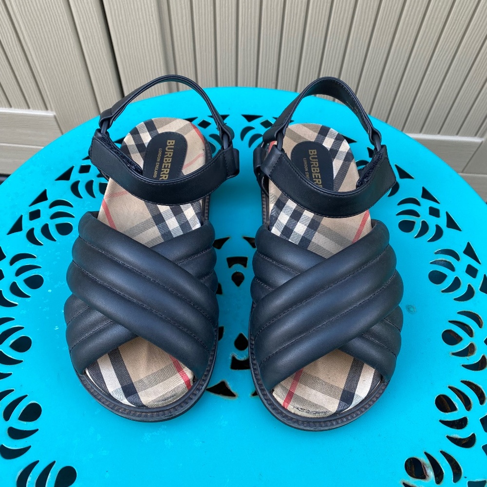 Girls Burberry Clangley Sandals